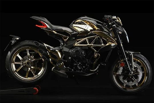 MV Agusta Dragster 800 RC Gets A Golden Makeover