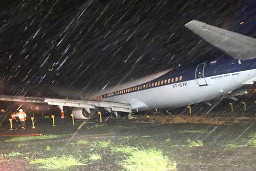 SpiceJet Flight Overshoots At Mumbai Airport, Main Runway Temporarily Closed