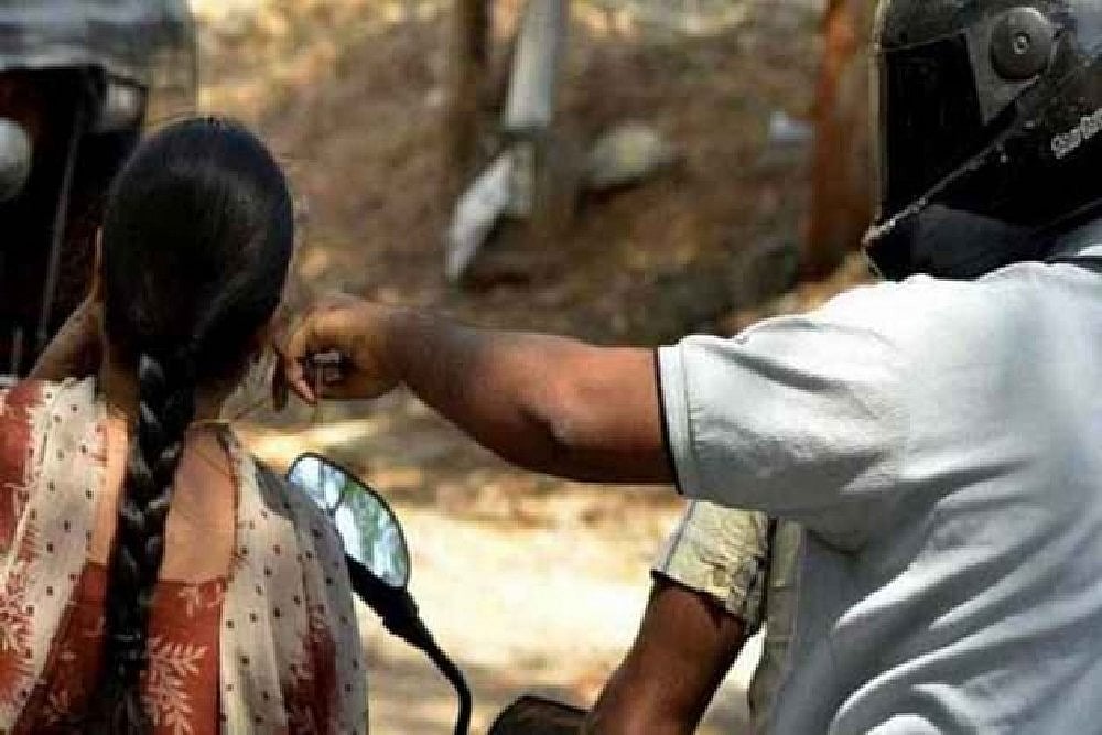 Man Gets 7 Years Rigorous Imprisonment For Snatching Cop's Gold Chain