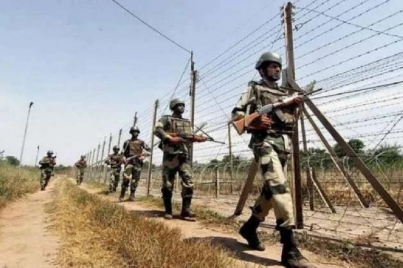 Uri firefight, Soldier Killed in LoC, Soldier killed in Uri, Jammu Kashmir latest news