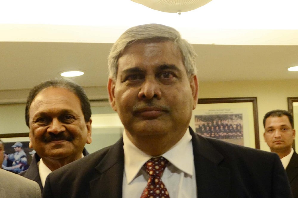 Did Amrapali Group Make Illegal Payments To ICC Chief Shashank Manohar?