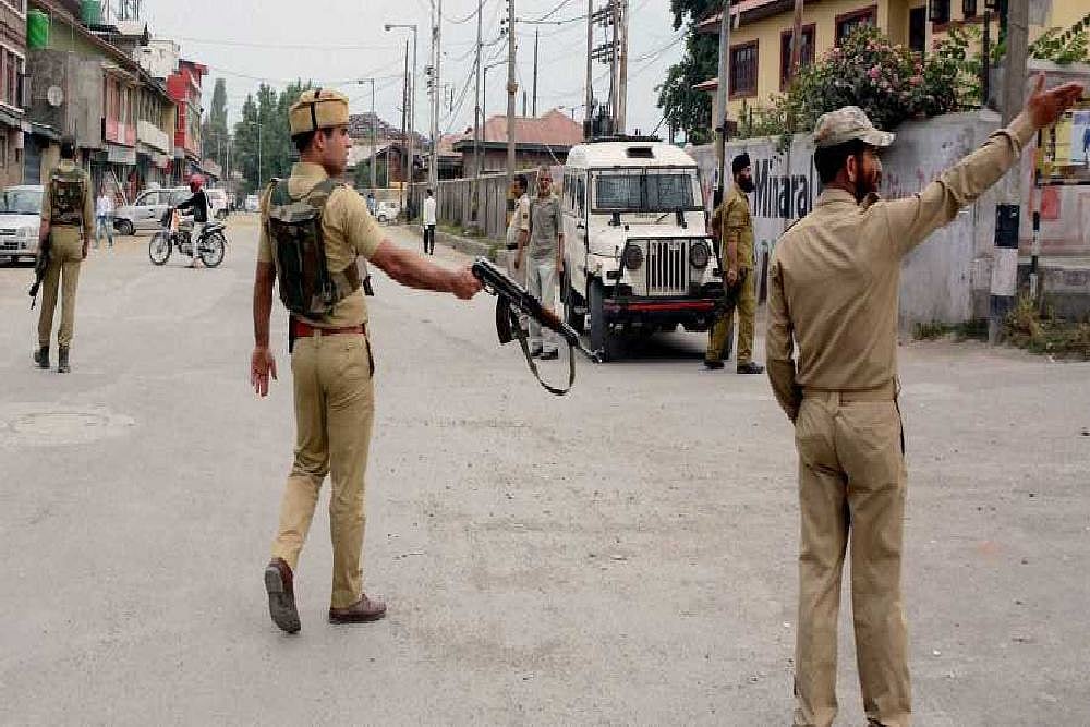 J&K Police Finds Solution To Curb Gun Snatching By Militants