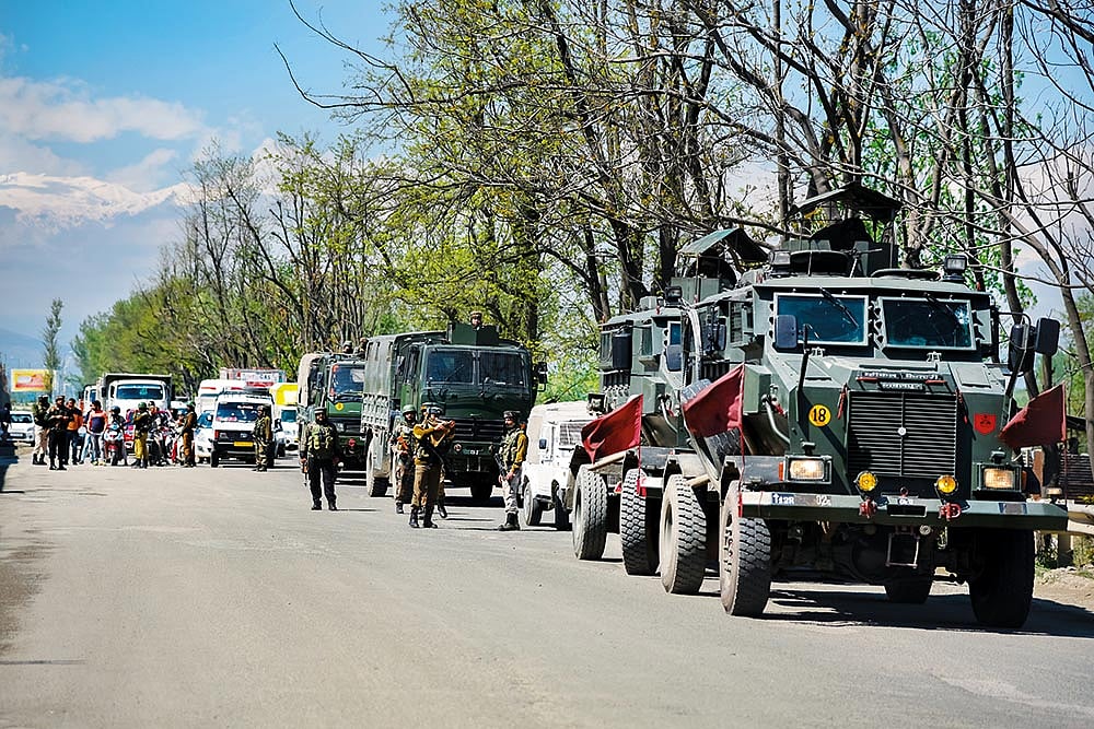 Golf Diplomacy: More Bogeys Than Birdies As Regional Parties Fear Centre's Assault On J&K's Special Status