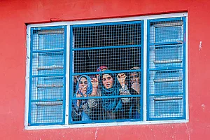 OPINION | The Indignity Of Being Second-Class Citizens At Home Can't Ease Situation in J&K - Siddiq Wahid