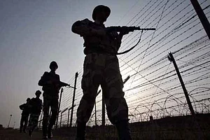Getty Images : CRPF To Deploy CoBRA Battalion In J&K For Counter-Terrorism