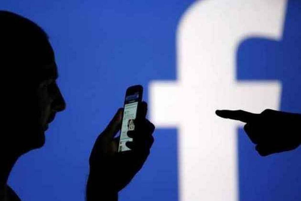 Linking Aadhar With Social Media Needed To Check Fake News: Tamil Nadu Govt Tells SC