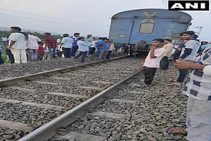 Andhra Pradesh: Visakha Train Engine Gets Detached, Runs Without Bogies For 10 KMS
