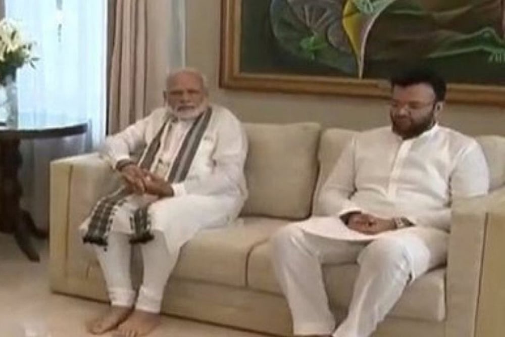 Back From 3-Nation Tour, PM Modi Visits Arun Jaitley's Home To Pay Tributes