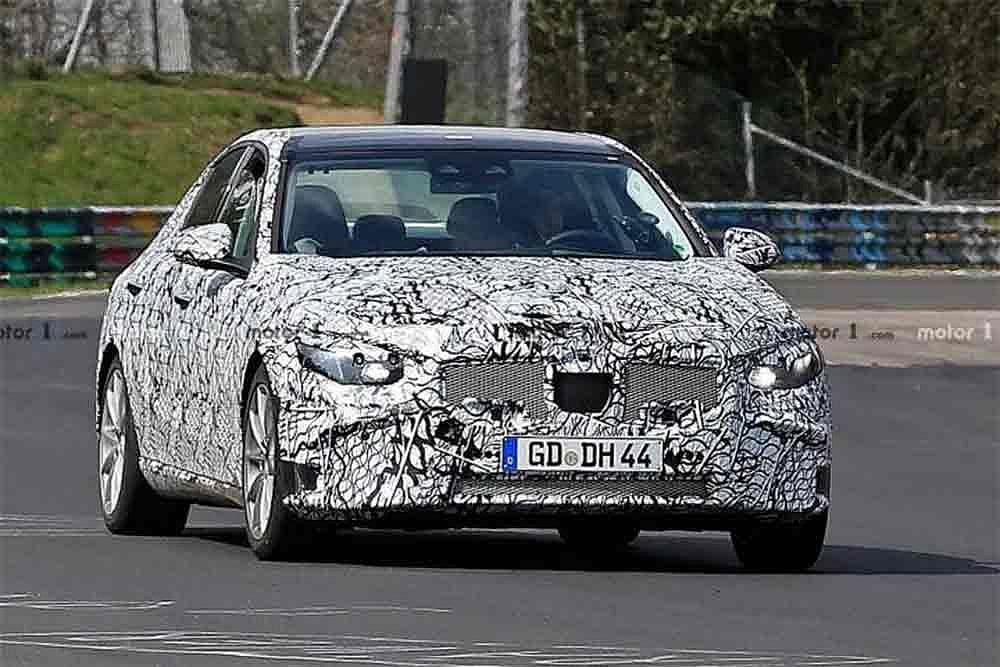 Upcoming Mercedes-Benz C-Class Gets A Tesla-like Touchscreen