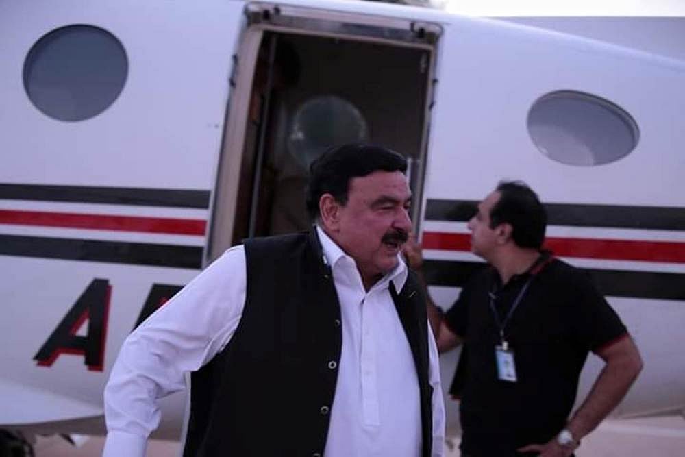 'Full-fledged' War Between India, Pakistan In October, Predicts This Pak Minister