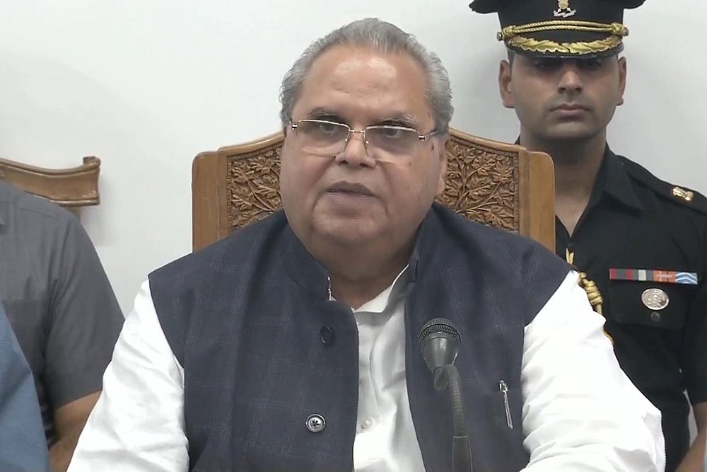 'Internet A Weapon Used By Terrorists, Pakistanis Against India': J&K Governor Satya Pal Malik