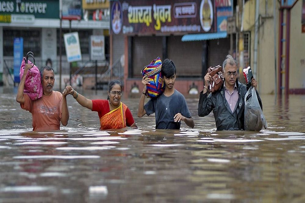 Incessant Rains, Floods Wreak Havoc In Maharashtra, Kerala And Karnataka