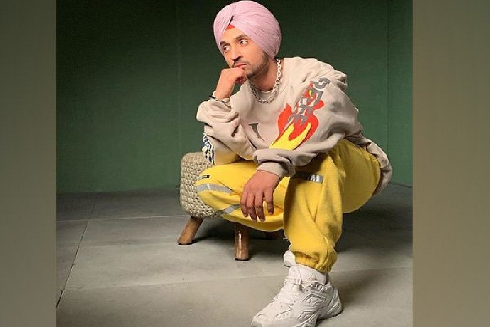 Diljit Dosanjh Postpones US Gig Organised By Pakistan National, Says He 'Loves India'