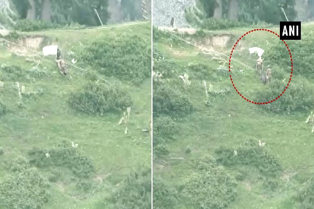 Pakistan Army Raises White Flag To Retrieve Bodies Of Soldiers Near LoC