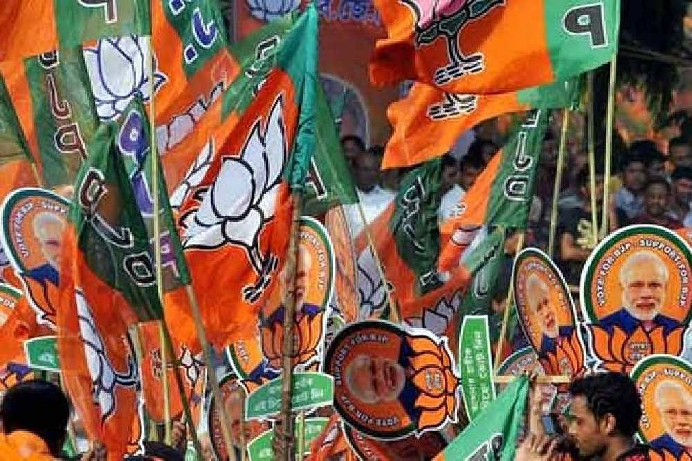 To Support Or Oppose Amit Shah's Hindi Push? Bengal BJP In A Fix