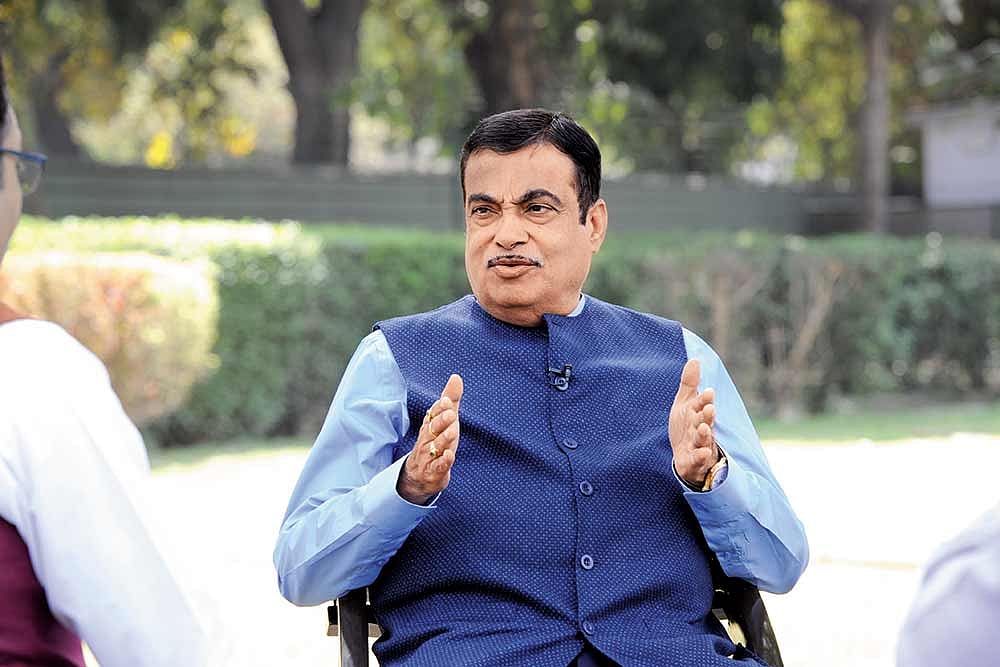 Our Aim Is Not To Collect Fines; Follow Rules And You Don’t Have To Pay A Penny: Gadkari On MV Act