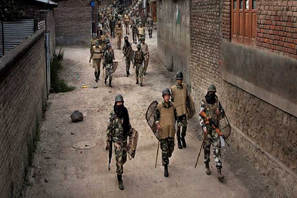 US Wants India To 'Rapidly' Ease Restrictions In Kashmir