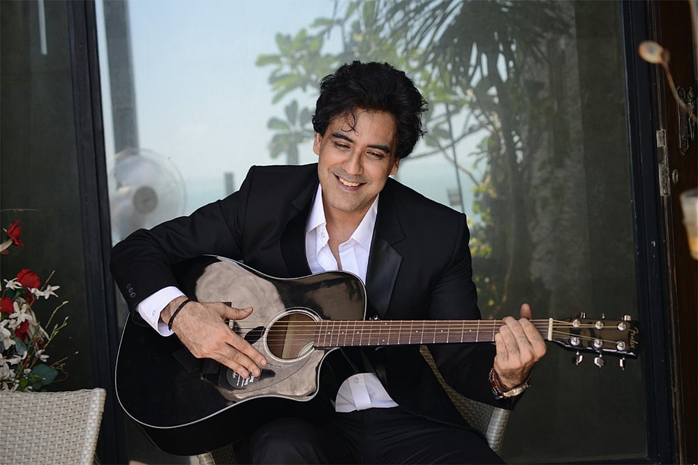 Will Join Bigg Boss If Allowed To Speak Freely, Says <em>Band Of Boys</em> Member Karan Oberoi