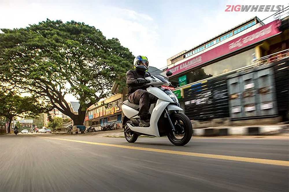 Meet The Ather Dot, A New Way To Charge Your 450 e-Scooter