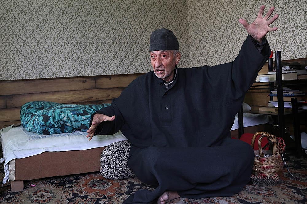 Dialogue, Not War, Is Only Alternative Between India, Pakistan: Hurriyat leader Abdul Ghani Bhat