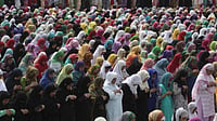 Muslim Women Allowed To Enter, Offer Prayers In Mosques, AIMPLB Tells SC