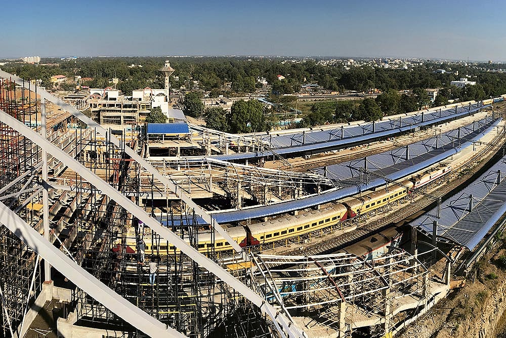 Why Restructuring Plans In Indian Railways Can Be Counterproductive