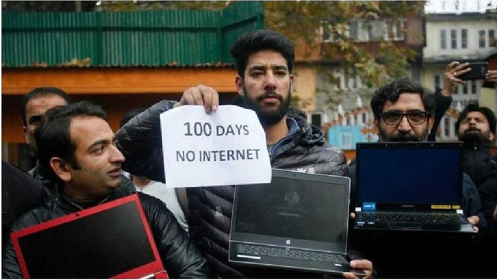 'It Is A Ban On Newspapers': Kashmiri Journalists On Internet Shutdown In Valley