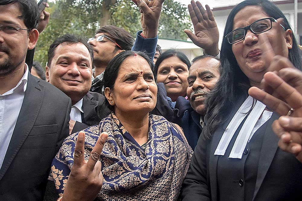 Nirbhaya Rape-Murder Case: All 4 Convicts To Be Hanged On January 22; Parents, Political Parties Welcome Verdict