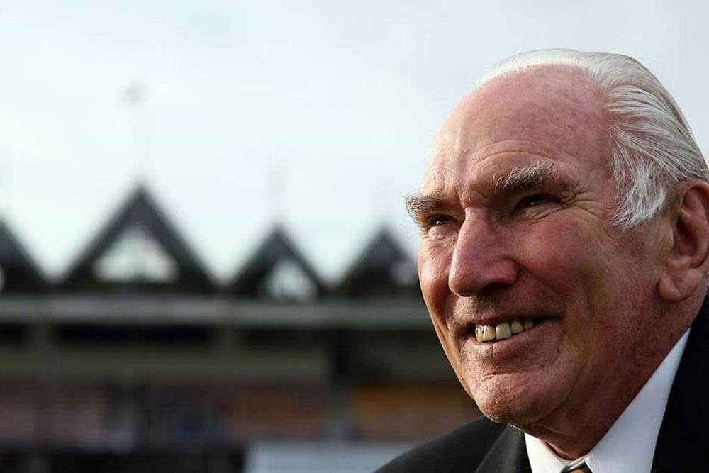 John Reid, New Zealand Cricket Great, Dies At 92