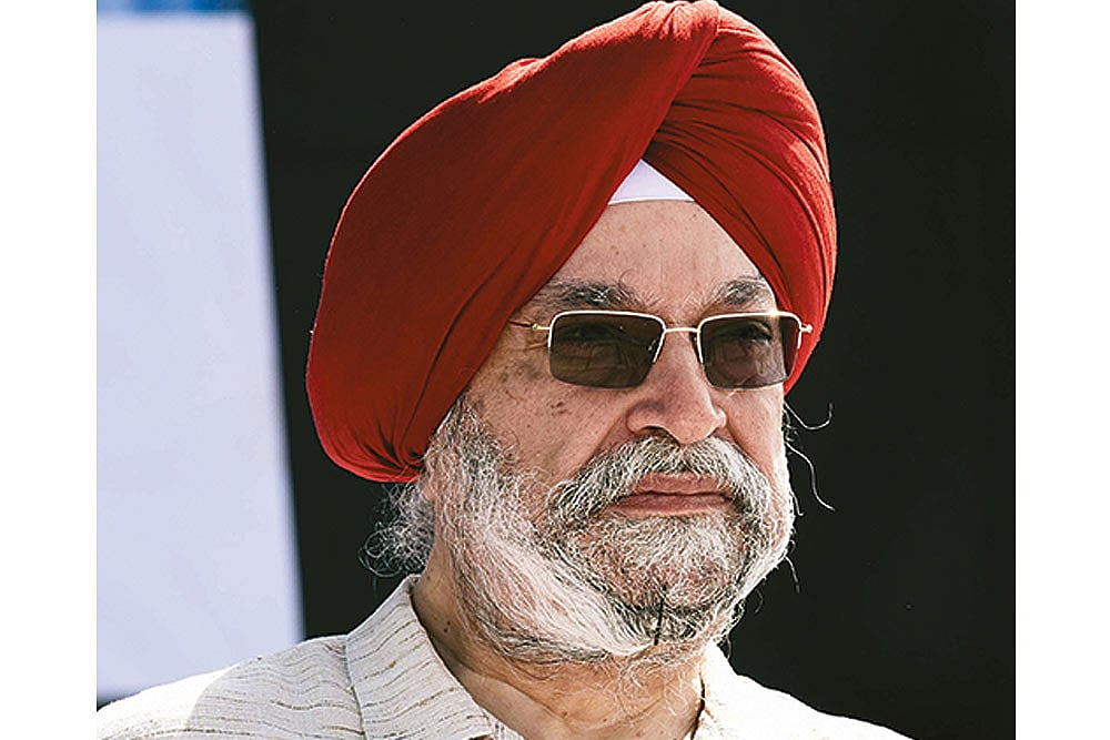 Street Vendors' Issue To Be Presented Before Delhi Police Chief: Hardeep Singh Puri
