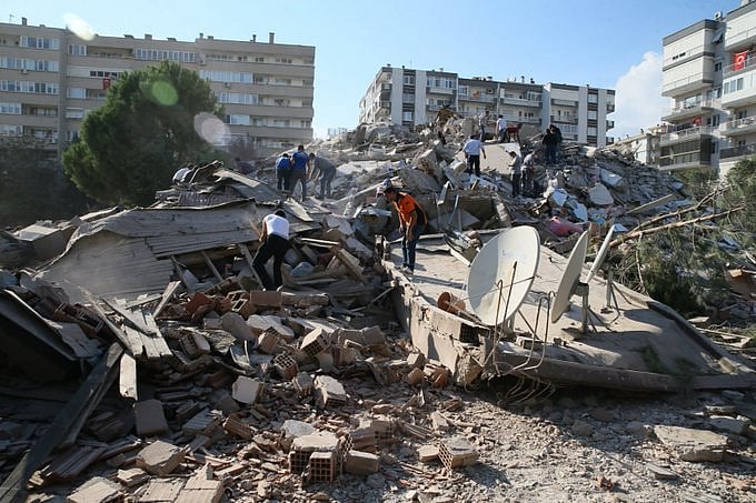 Death Toll Reaches 27, More Than 800 Injured In Quake-Hit Turkey