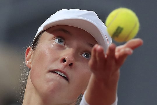 French Open 2020: Imperious Teenager Iga Swiatek Blows Away Simona Halep To Reach Last Eight