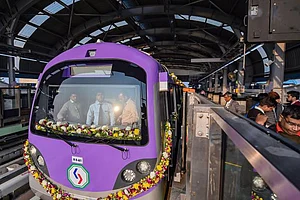Piyush Goyal Inaugurates Kolkata's Phoolbagan Station Of East West Metro Corridor