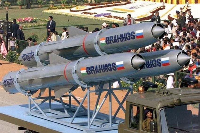 India Test-Fires Its First Anti-Radiation Missile 'Rudram-1'