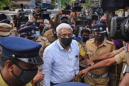 ED Case: Suspended Kerala IAS Officer Sivasankar Sent To Judicial Remand Till Nov 26
