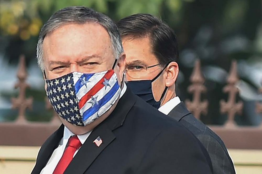 Pompeo Arrives In France, Begins 7-Nation Tour Of Europe, Mideast