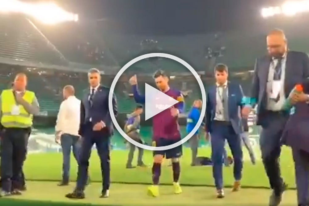 Lionel Messi's Barcelona Debut Anniversary: Camp Nou Great's Finest Club Goals - WATCH