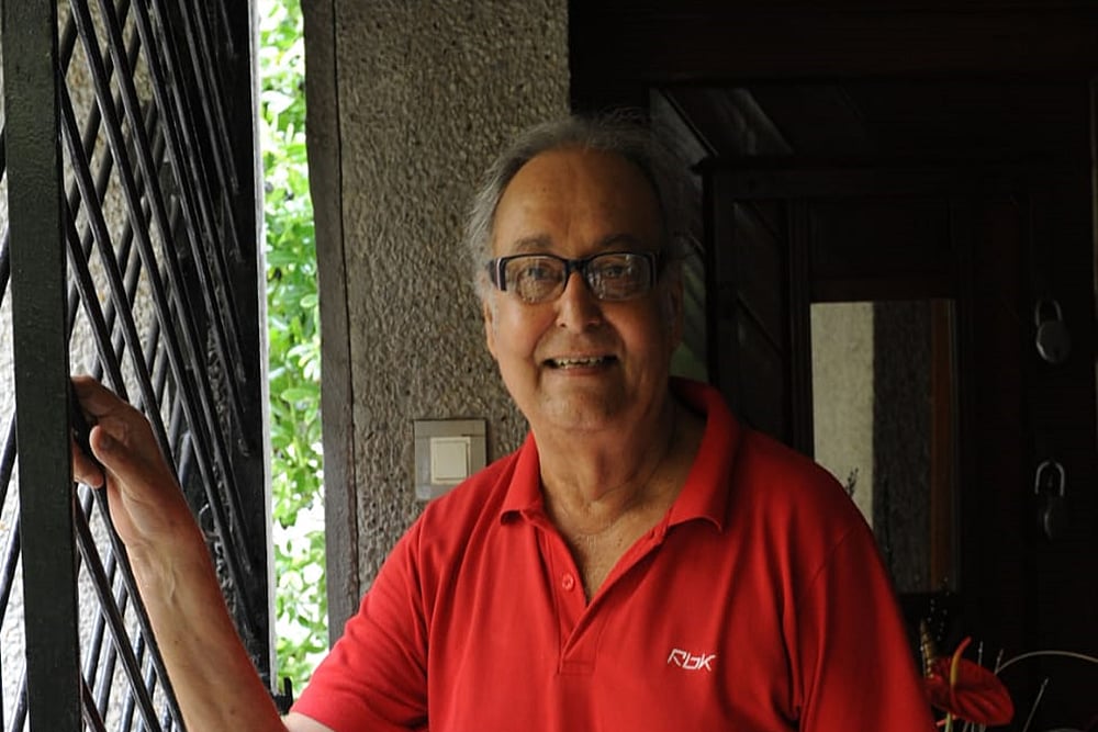 A Staunch Leftist, Soumitra Chatterjee Spoke About Socio- Political Issues Through His Roles