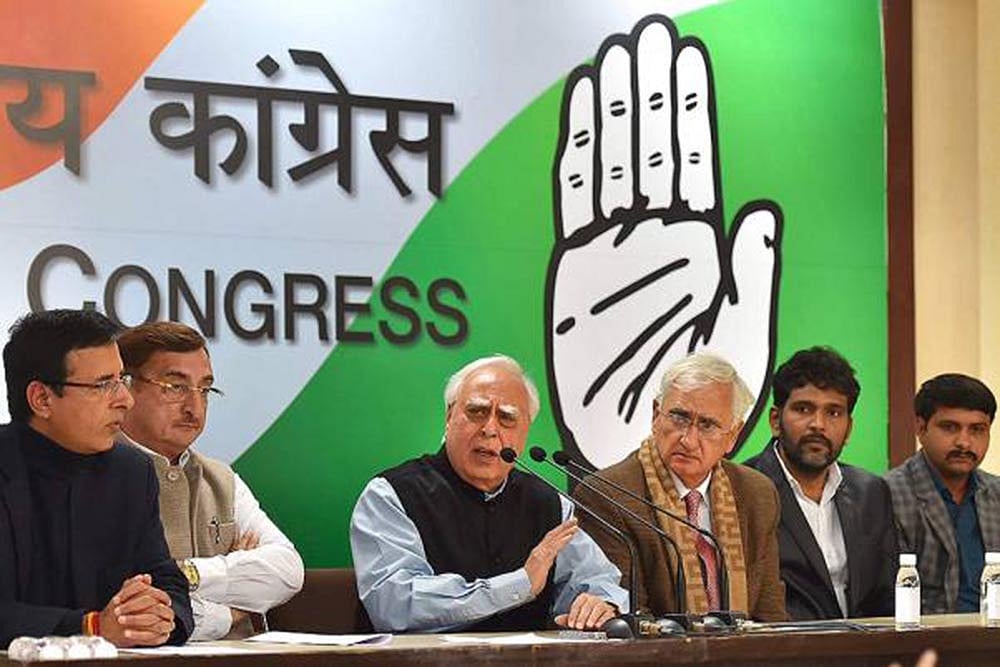 'Doubting Thomases': Salman Khurshid Hits Out At Kapil Sibal For Criticising Cong Leadership