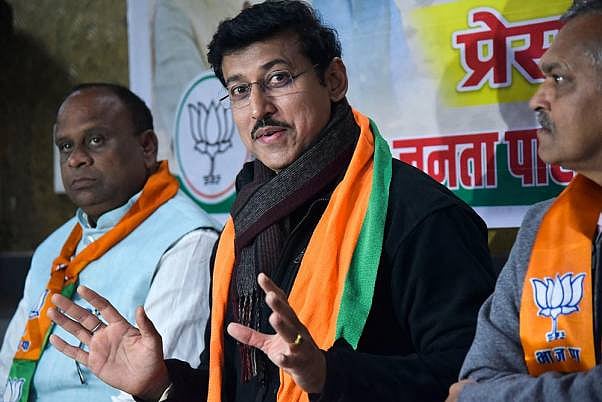 Explain Allegations On AgustaWestland Kickback Probe, BJP Dares Sonia, Rahul