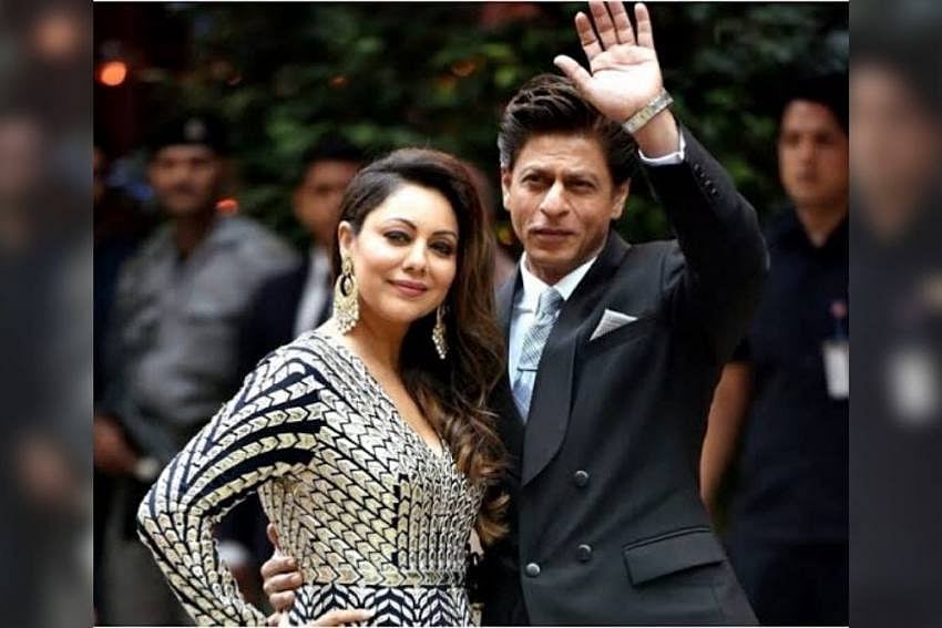 Shah Rukh Khan with wife Gauri Khan