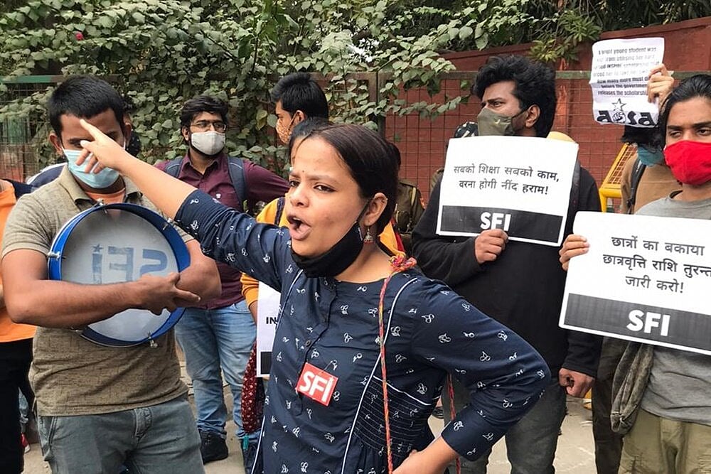 ‘Stop Privatising Education To Prevent More Suicides Like Aishwarya’