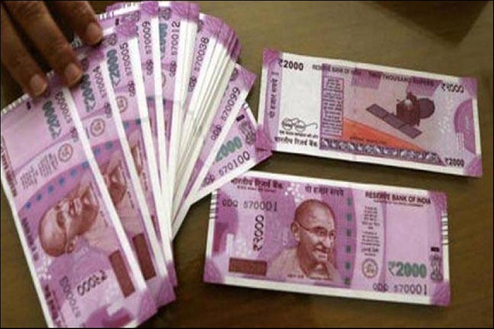 Rupee Rises 3 Paise To Close At 73.88 Against US Dollar