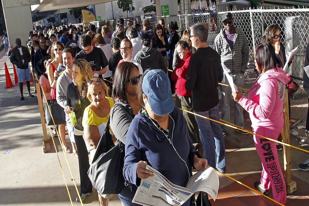 Long Lines Seen Outside Polling Stations As Americans Head To Vote ...