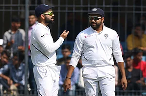 File : India vs Australia: Virat Kohli Gets Paternity Leave; Rohit Sharma Included For Tests