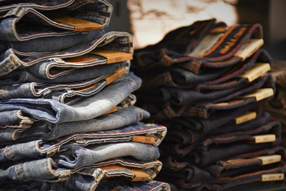 Maharashtra Govt Bans Jeans, T-shirts, Slippers For Its Staff In Office