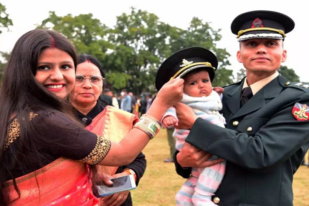 This 28-Year-Old Man Used To Be A Factory Worker And Is Now An Indian Army Officer