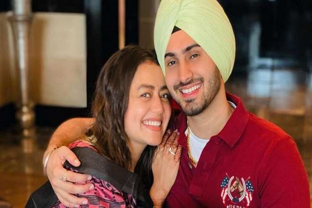 Singer Neha Kakkar Flaunts Baby Bump In New Post With Husband Rohanpreet Singh