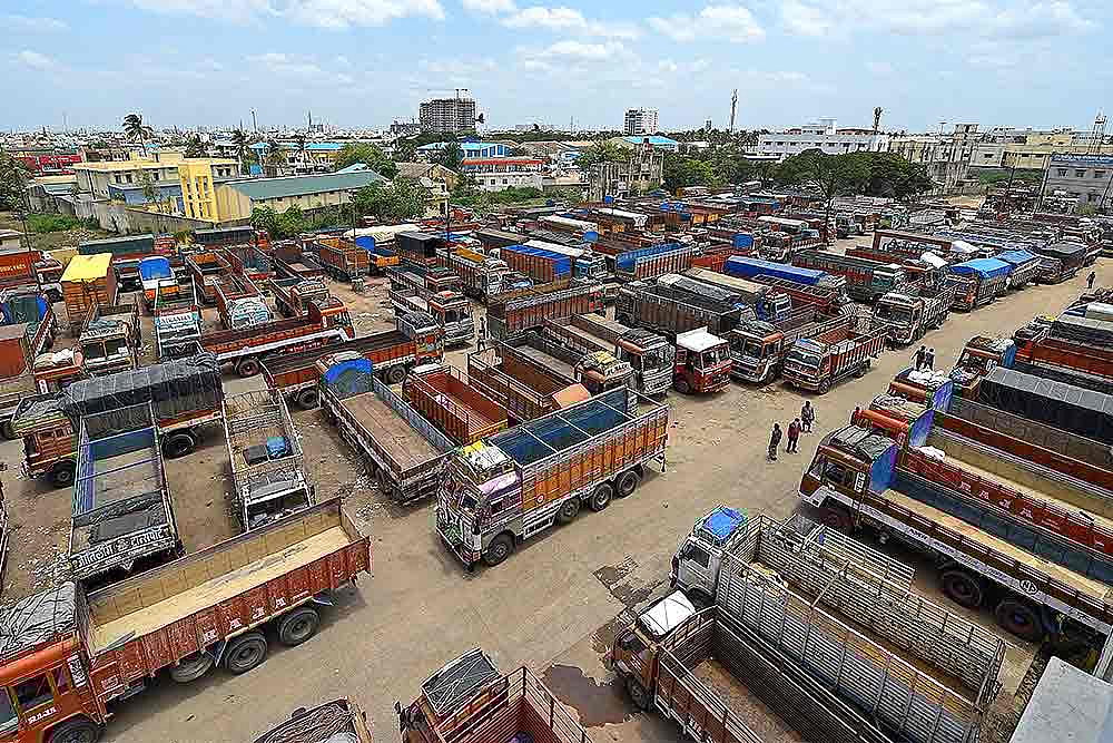 Transporters Threaten To Halt Operations In North India From Dec 8 In Support Of Farmers