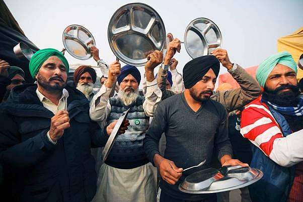 Protesting Farmers In Punjab, Haryana Clang 'Thalis' During PM Modi's 'Mann Ki Baat'